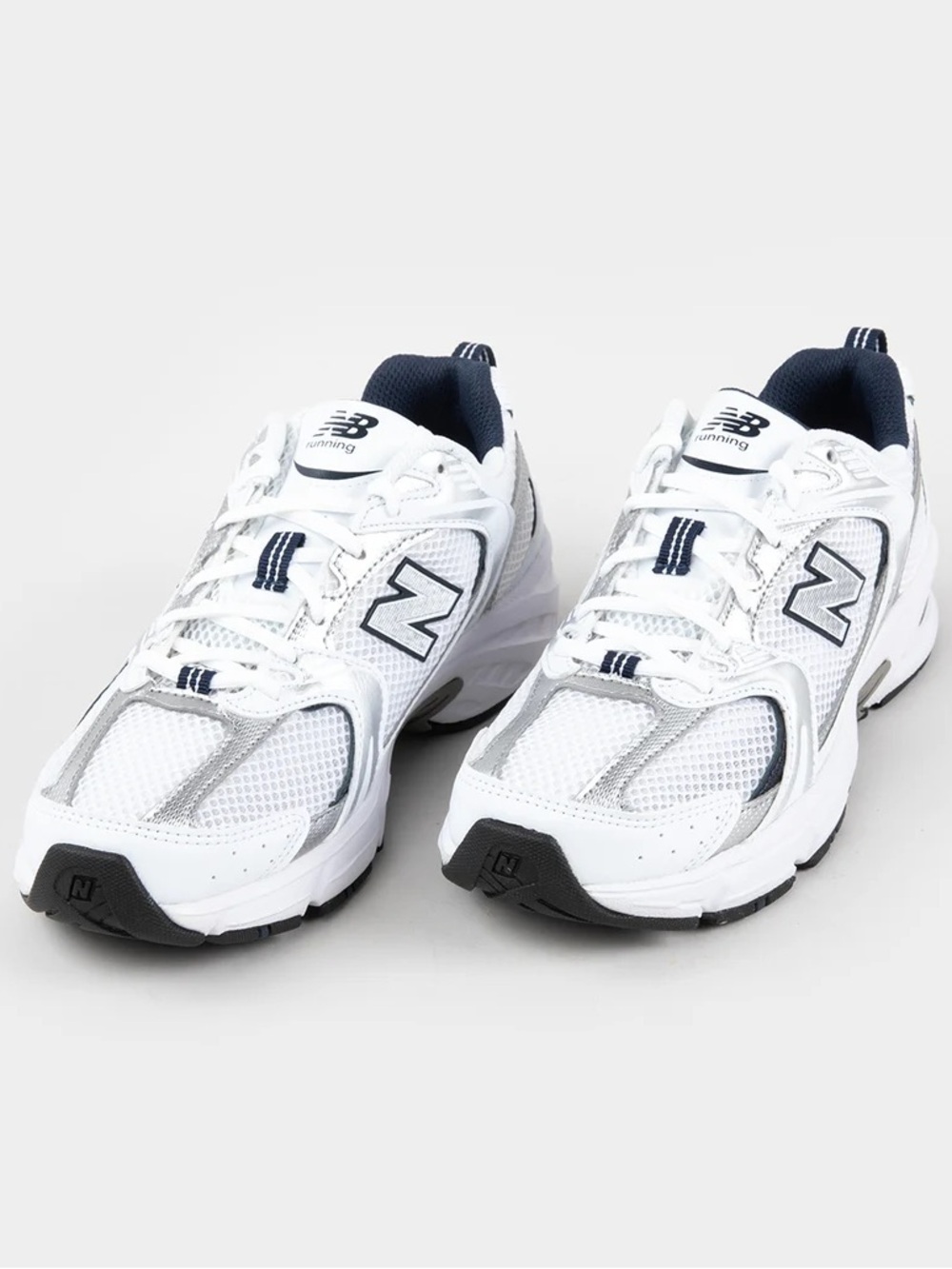 New Balance White/Navy 530 Womens - Picture 2 of 9